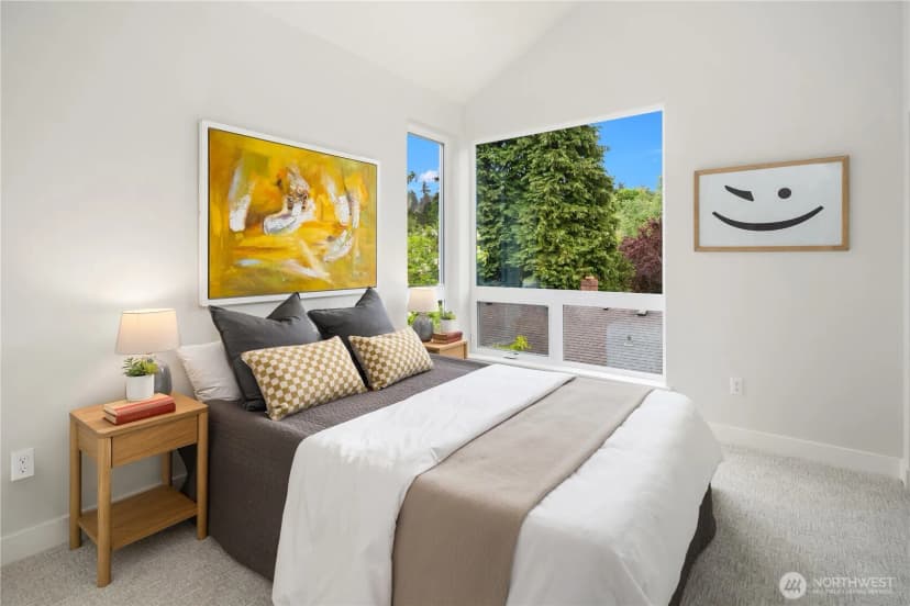 Property photo for 106 29th Avenue E, Seattle photo 13