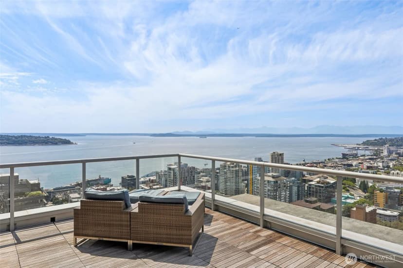 Property photo for 588 Bell Street #1102, Seattle photo 34