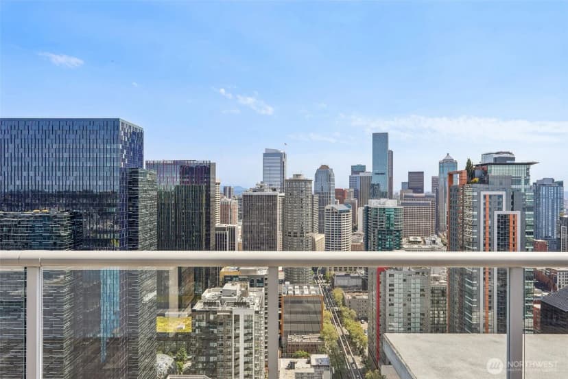 Property photo for 588 Bell Street #1102, Seattle photo 33