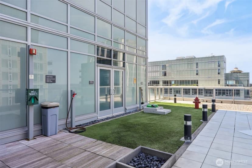 Property photo for 588 Bell Street #1102, Seattle photo 31
