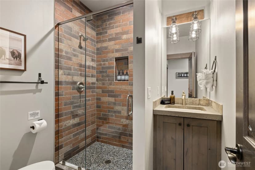 Property photo for 570 Paintbrush Lane, Ronald photo 24