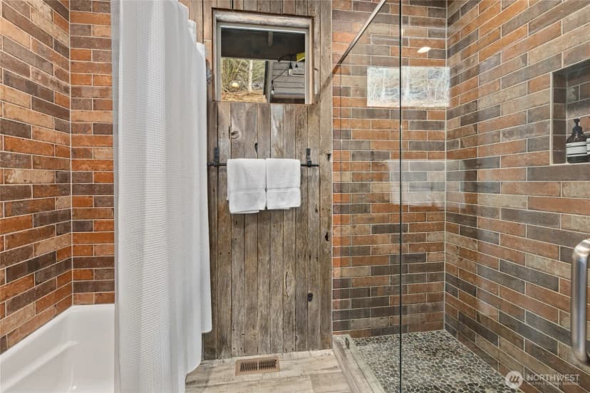 Property photo for 570 Paintbrush Lane, Ronald photo 14