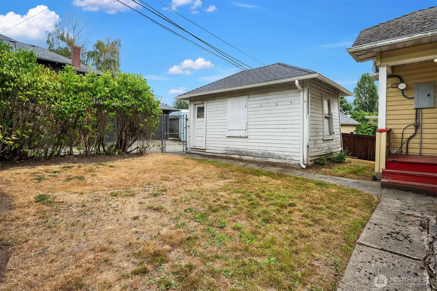 Property photo for 2518 30th Avenue S, Seattle photo 20