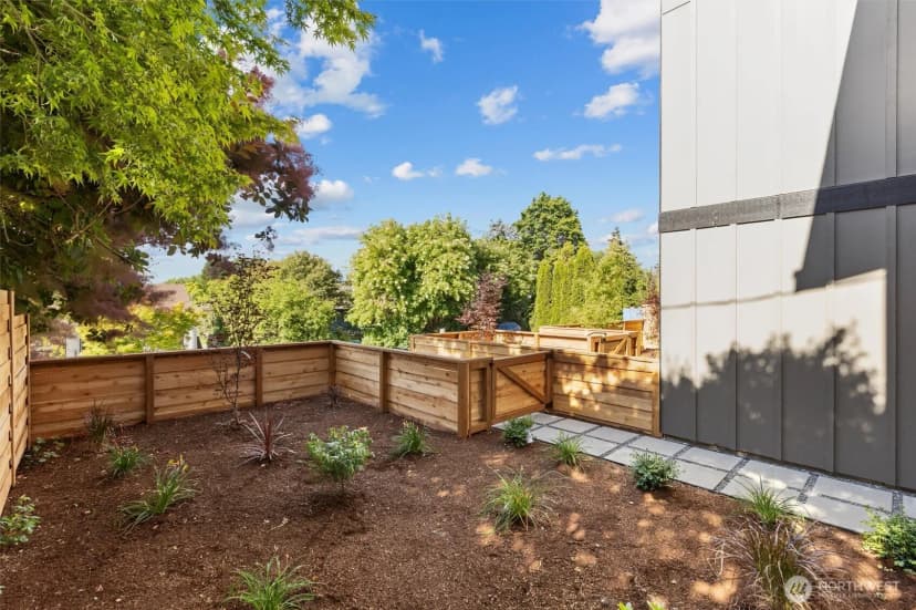 Property photo for 2615 Nw 87th Street, Seattle photo 9