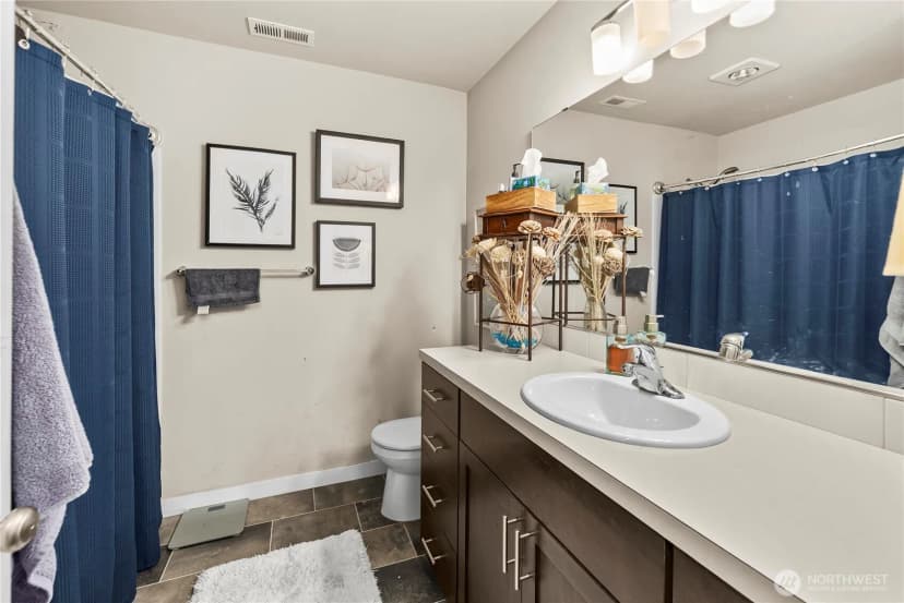 Property photo for 15415 201st Avenue E, Bonney Lake photo 28