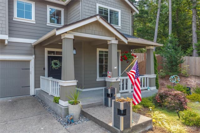 Property photo for 15415 201st Avenue E, Bonney Lake photo 2