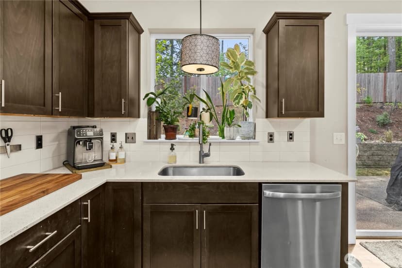Property photo for 15415 201st Avenue E, Bonney Lake photo 12