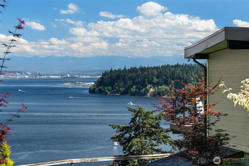 Property photo for 8409 24th Avenue Nw, Gig Harbor photo 29