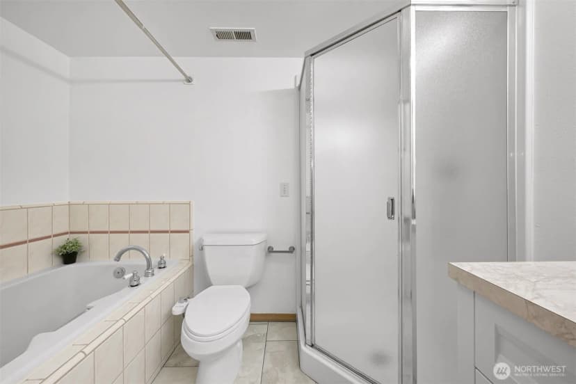 Property photo for 705 N State Street #202, Bellingham photo 19