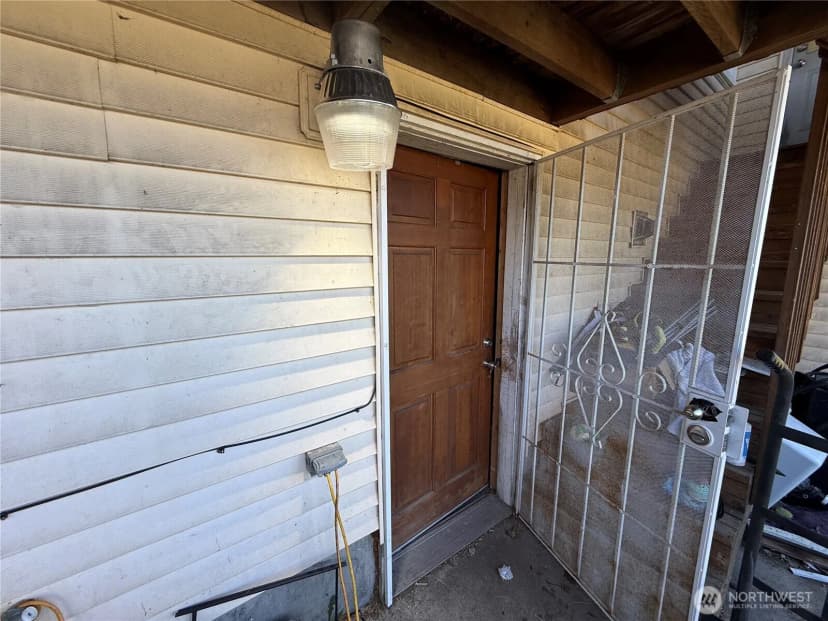 Property photo for 5309 S Augusta Street, Seattle photo 3