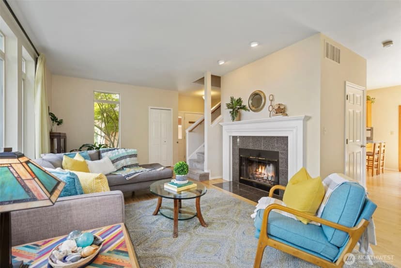 Property photo for 19061 Harris Avenue Ne, Suquamish photo 11