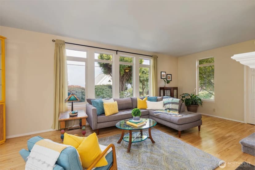 Property photo for 19061 Harris Avenue Ne, Suquamish photo 12