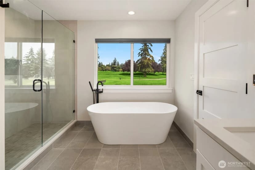 Property photo for 419 Rockefeller Avenue, Everett photo 19