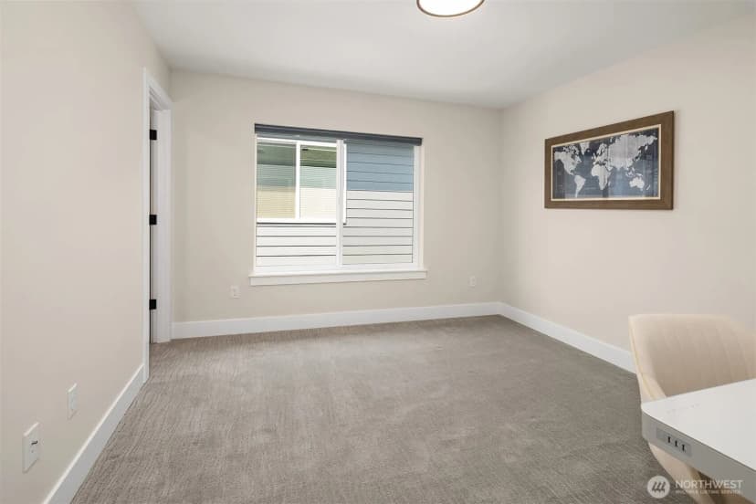 Property photo for 419 Rockefeller Avenue, Everett photo 25