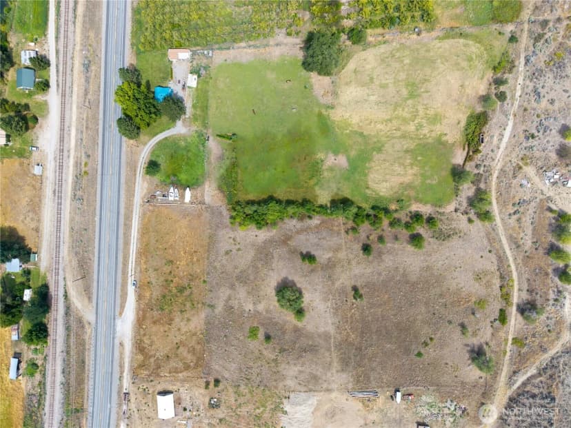 Property photo for 31952 A Highway 97, Tonasket photo 36
