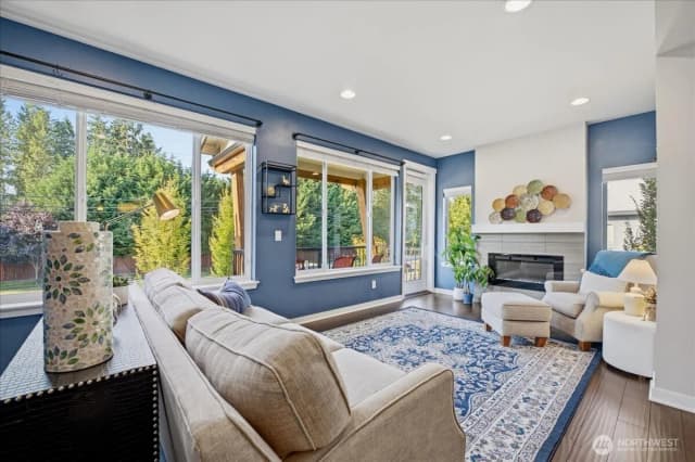Property photo for 19225 Damson Road #f-4, Lynnwood photo 2