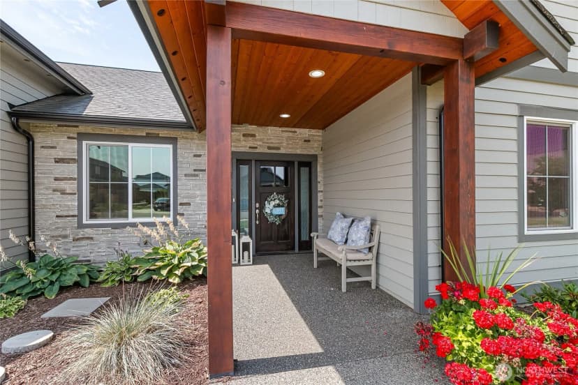 Property photo for 2240 Berryman Loop, Lynden photo 4