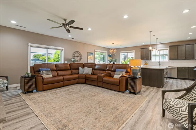 Property photo for 2240 Berryman Loop, Lynden photo 10