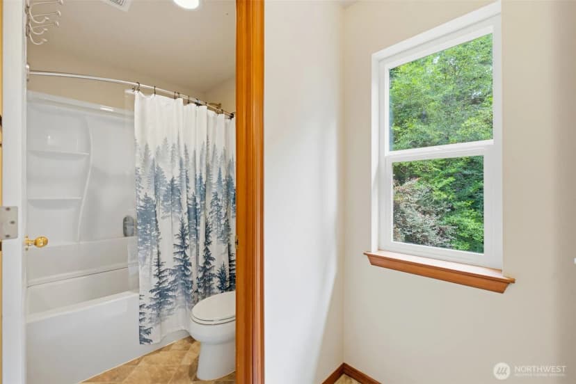 Property photo for 8345 Ne 360th Street, Hansville photo 22