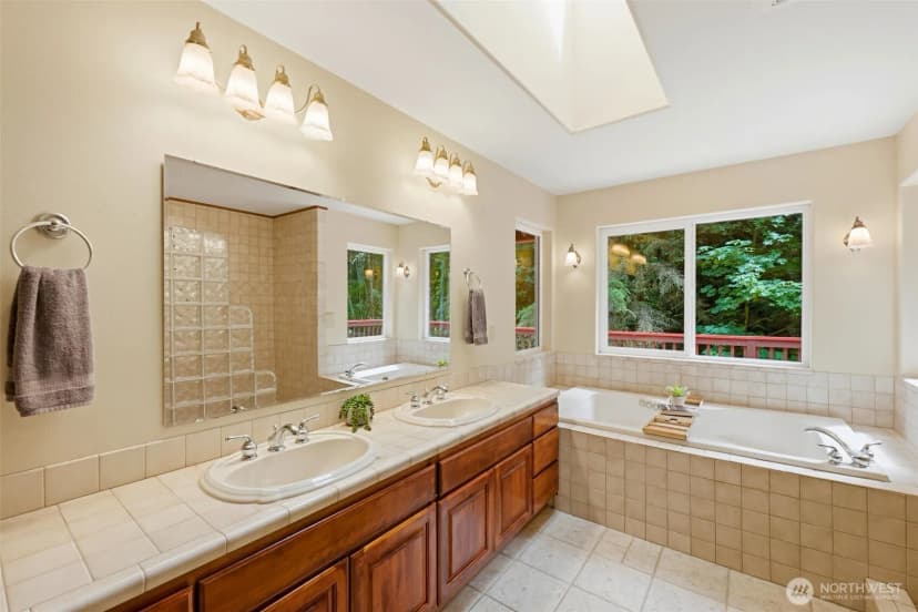 Property photo for 8345 Ne 360th Street, Hansville photo 16