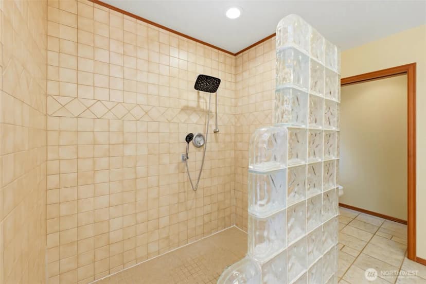 Property photo for 8345 Ne 360th Street, Hansville photo 17