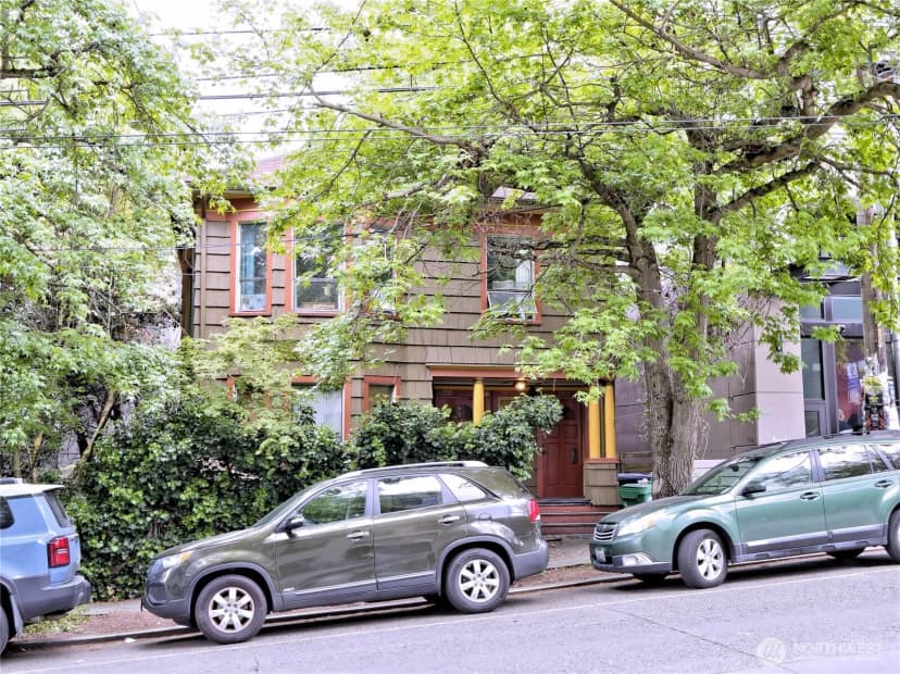 Property photo for 1210 E Pine Street, Seattle photo 14