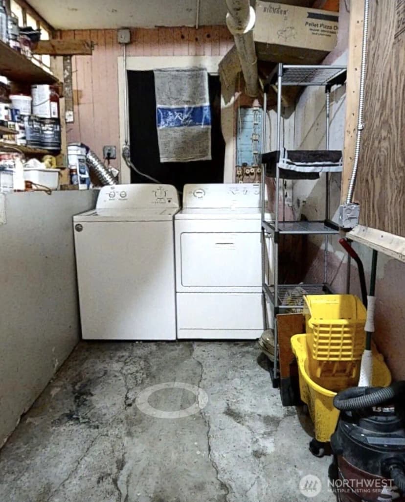 Property photo for 1210 E Pine Street, Seattle photo 12