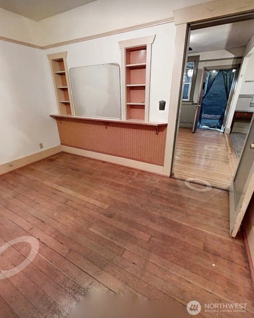 Property photo for 1210 E Pine Street, Seattle photo 11
