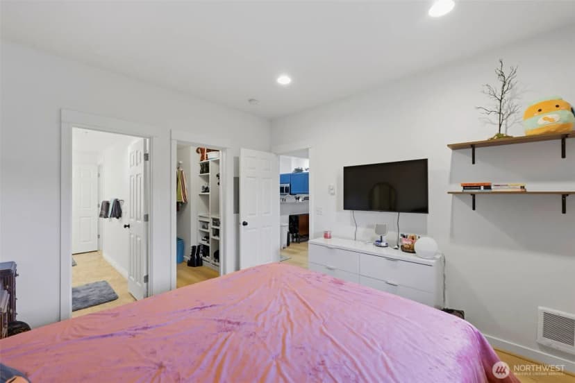 Property photo for 3500 E Lake Sammamish Parkway Se #3-103, Sammamish photo 20