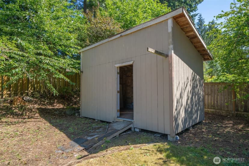 Property photo for 6054 123rd Avenue Se, Bellevue photo 26