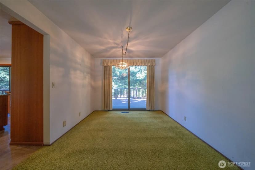 Property photo for 6054 123rd Avenue Se, Bellevue photo 6