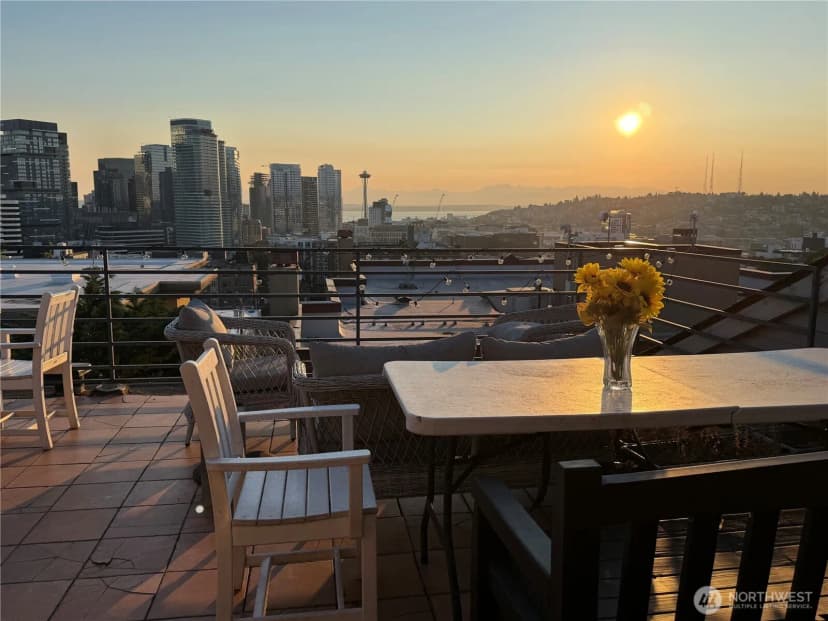 Property photo for 712 E Denny Way #401, Seattle photo 40