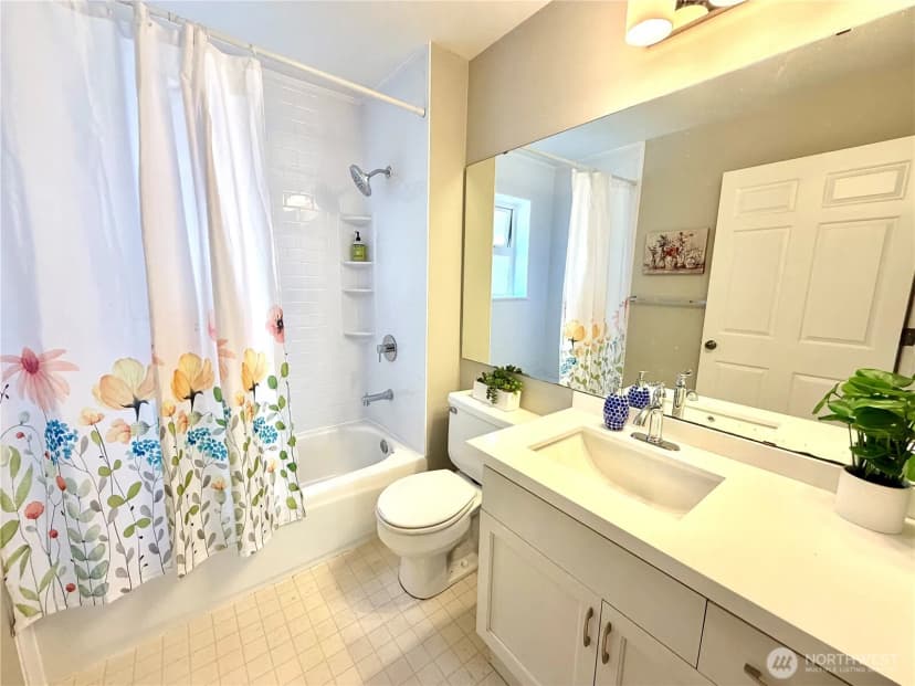 Property photo for 712 E Denny Way #401, Seattle photo 21
