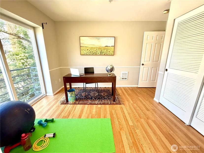 Property photo for 712 E Denny Way #401, Seattle photo 23