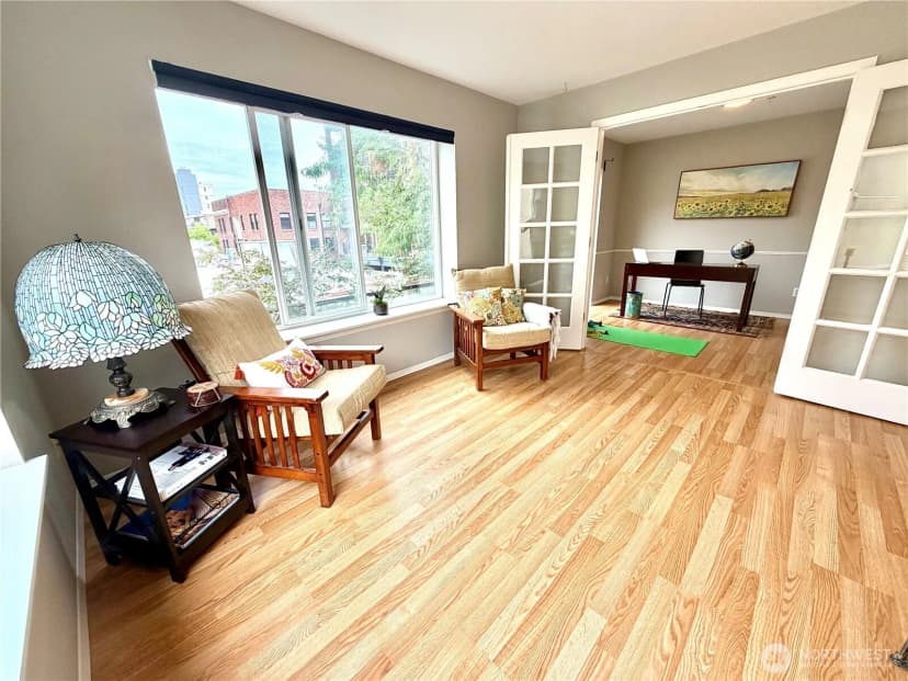 Property photo for 712 E Denny Way #401, Seattle