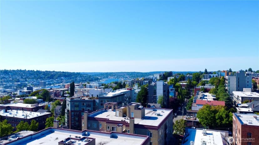 Property photo for 712 E Denny Way #401, Seattle photo 6