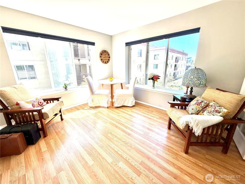 Property photo for 712 E Denny Way #401, Seattle photo 10