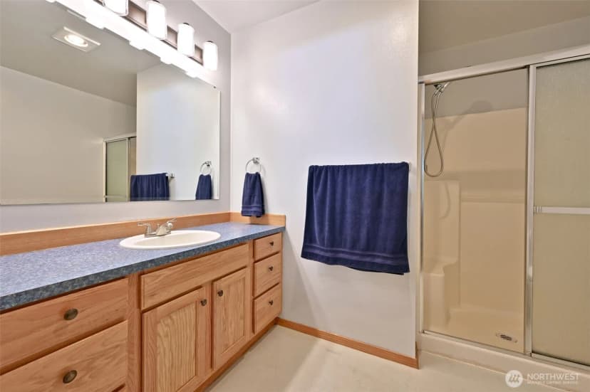 Property photo for 1706 194th Avenue Sw, Lakebay photo 21