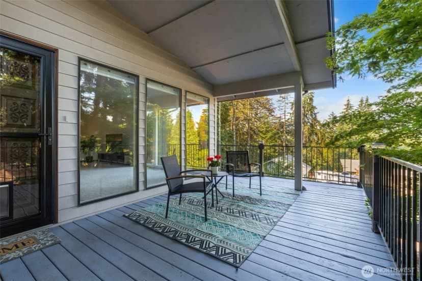 Property photo for 104 Mcmenomy Drive, Kelso photo 2