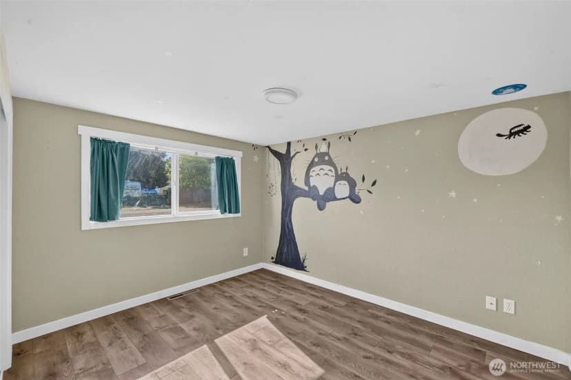 Property photo for 1402 Violet Meadow Street S, Tacoma photo 12