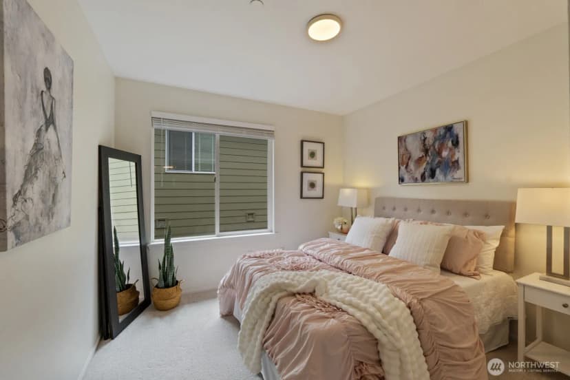 Property photo for 71 Sunset Court Nw, Issaquah photo 22
