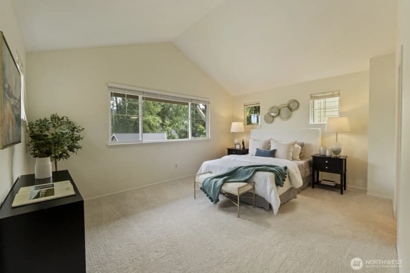 Property photo for 71 Sunset Court Nw, Issaquah photo 25