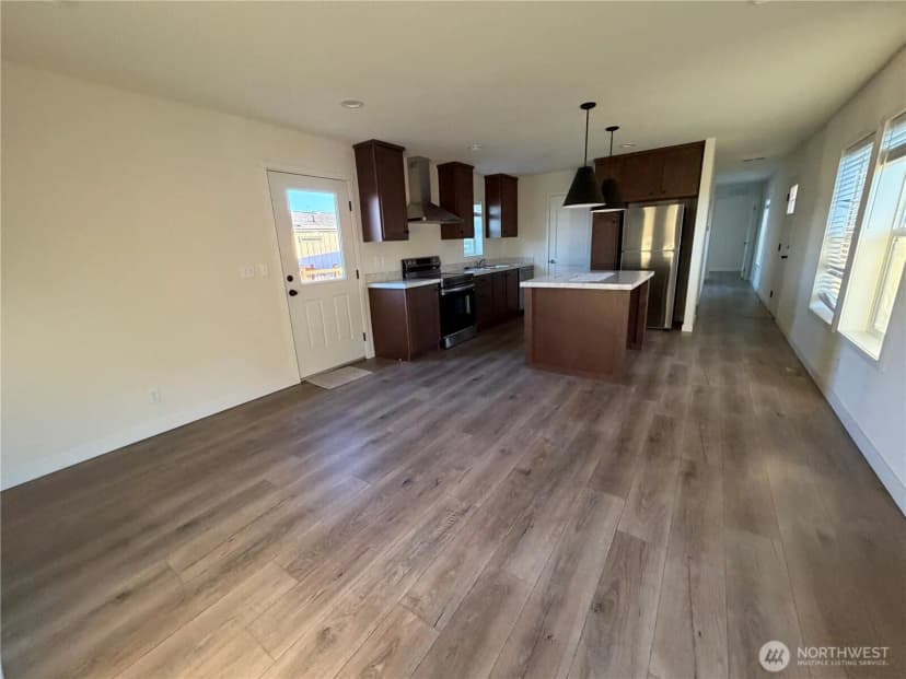 Property photo for 105 W Washington Avenue #39, Yakima photo 4