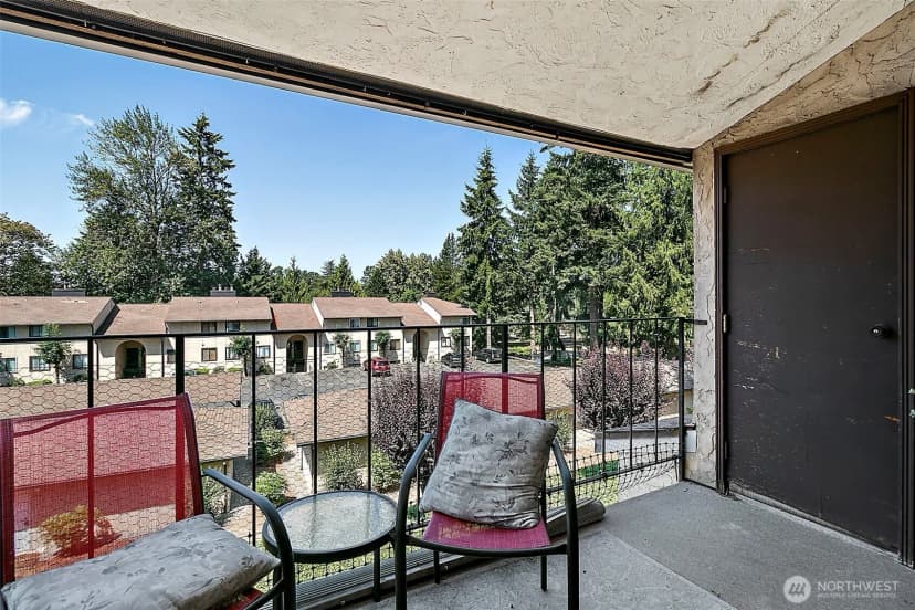 Property photo for 10005 Se 235th #e307, Kent photo 17