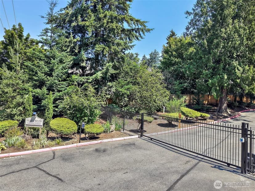 Property photo for 10005 Se 235th #e307, Kent photo 21