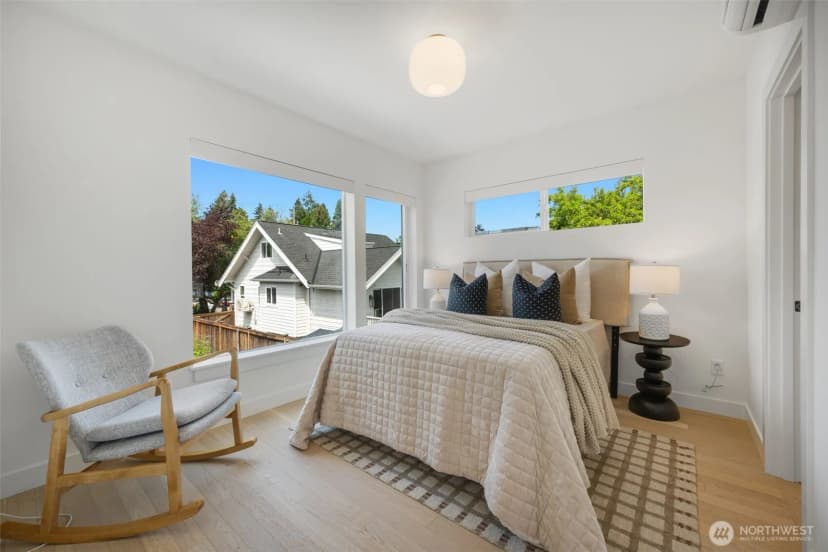 Property photo for 8530 13th Avenue Nw #b, Seattle photo 15