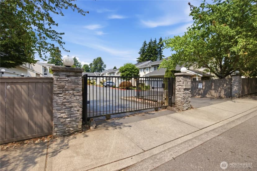Property photo for 459 Queen Avenue Ne #303, Renton photo 25