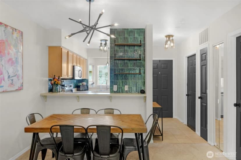 Property photo for 459 Queen Avenue Ne #303, Renton photo 7