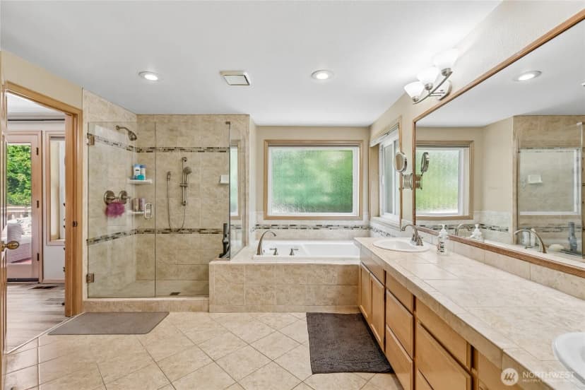 Property photo for 14909 16th Avenue Se, Mill Creek photo 13