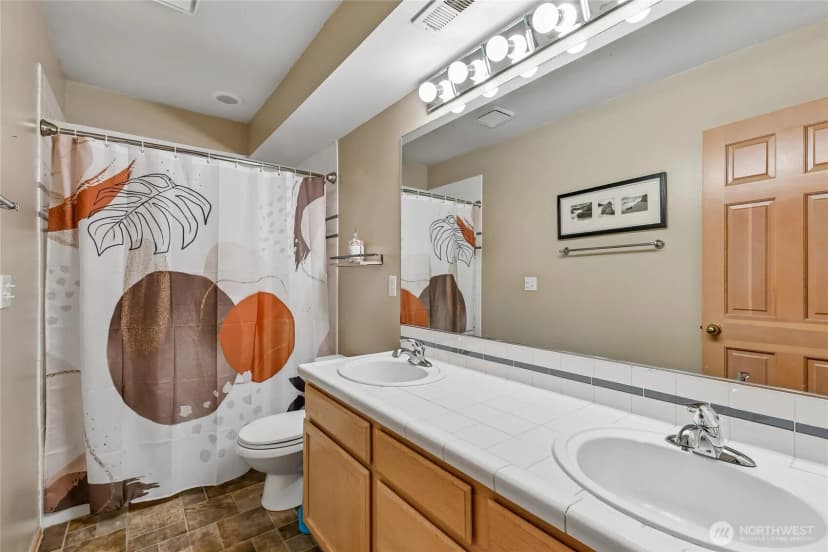 Property photo for 14909 16th Avenue Se, Mill Creek photo 21